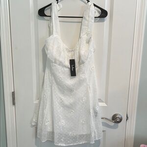 Chic White Floral Dress